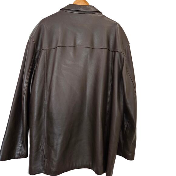 Men's Luxury Leather Coat by Danier size 48-50 - Picture 8 of 10